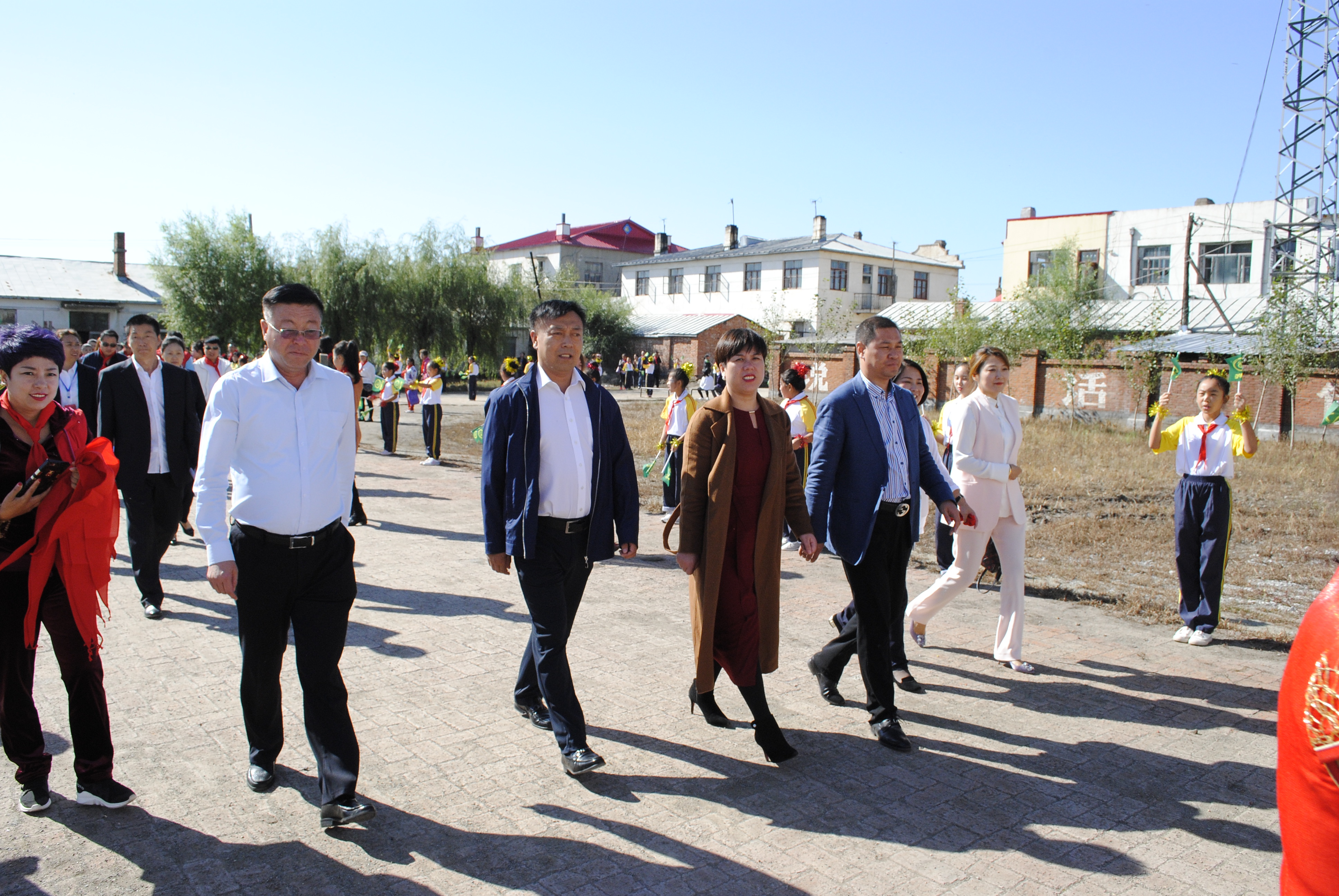 第118所 哈尔滨市呼兰区华体会官方网站-华体会在线官网
蔡立影小学 第118所 哈尔滨市呼兰区华体会官方网站-华体会在线官网
蔡立影小学