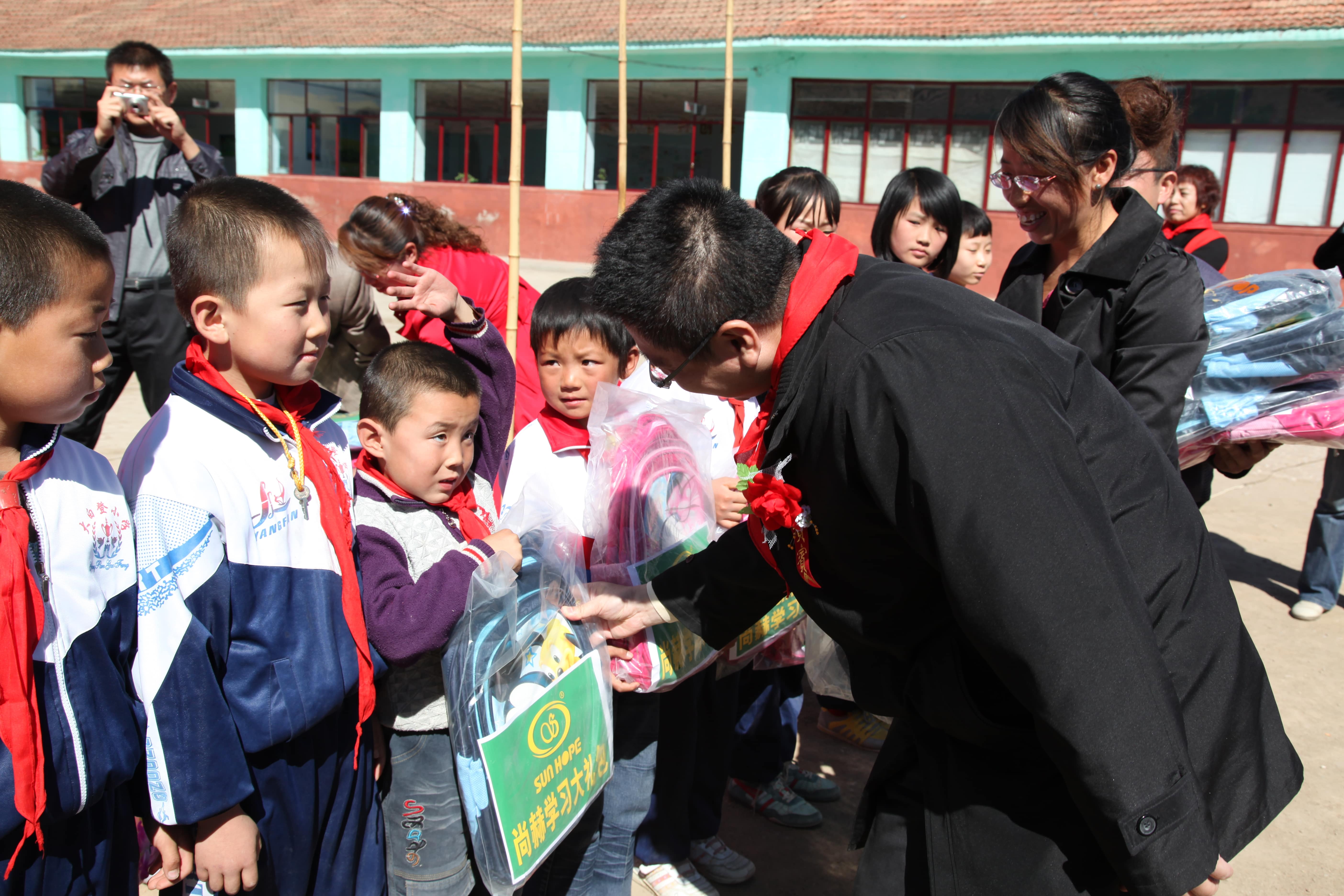 第11所 大同市大白登华体会官方网站-华体会在线官网
渠腊梅小学