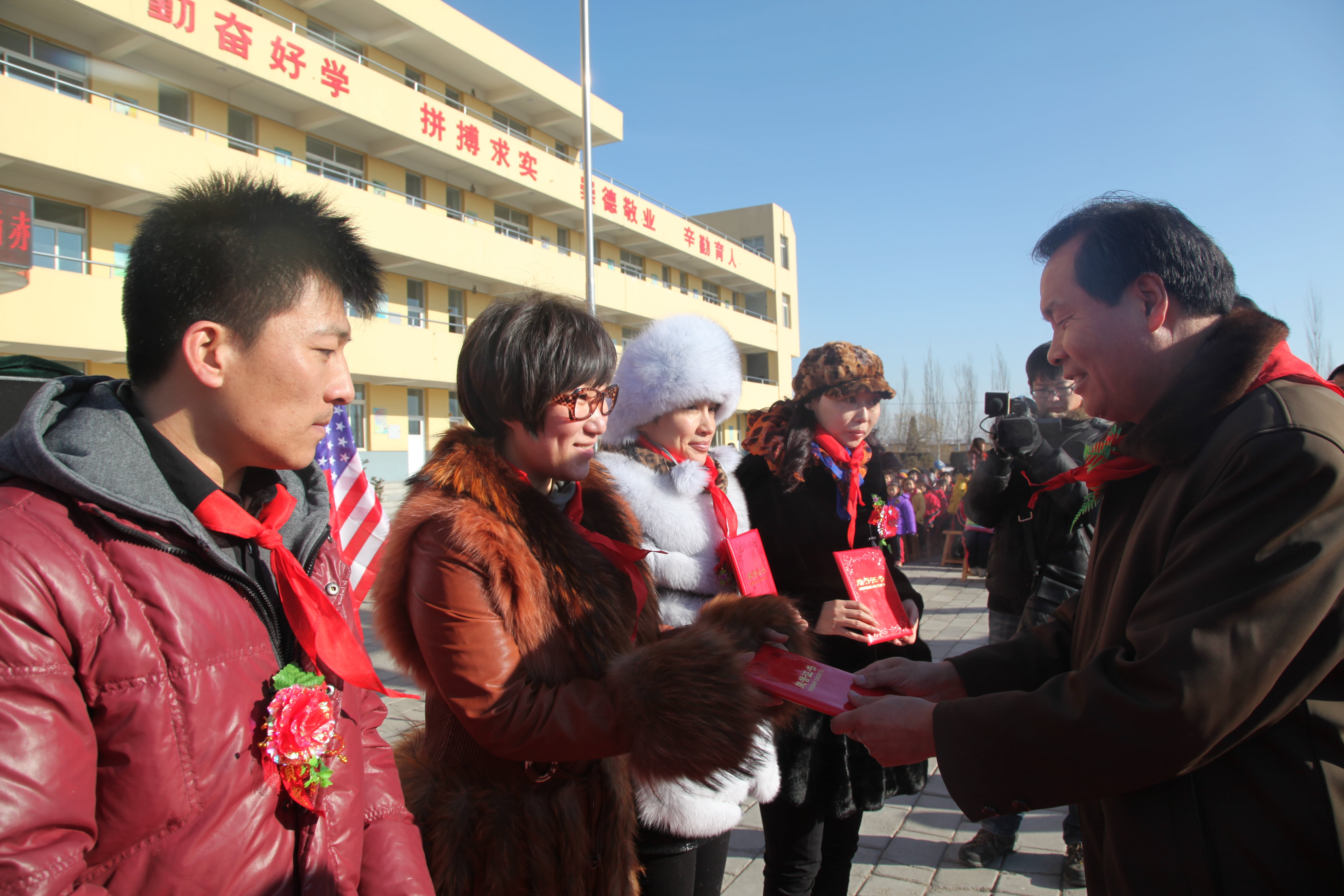 第28所 包头市哈业胡同华体会官方网站-华体会在线官网
刘金萍小学